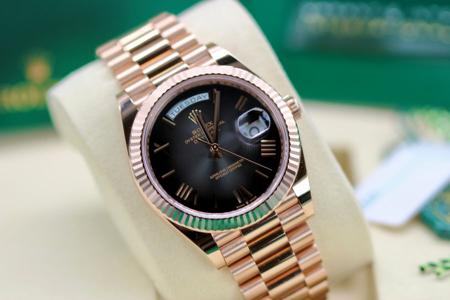 Rolex Day-Date 40 228235